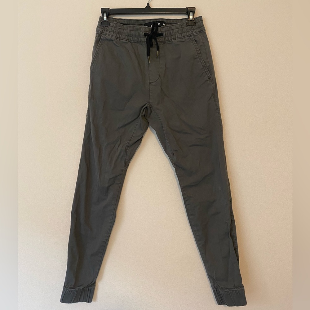 Men’s Hollister Joggers - Size XXS